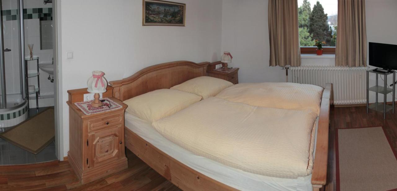 Gasthof Muehlendorfer Lanzenkirchen Buitenkant foto